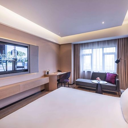 Mercure Shanghai Jiuting Екстер'єр фото