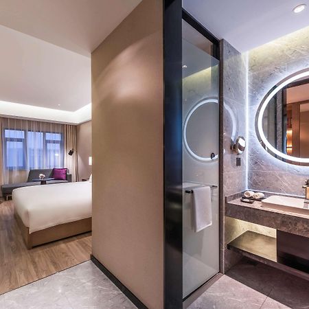 Mercure Shanghai Jiuting Екстер'єр фото