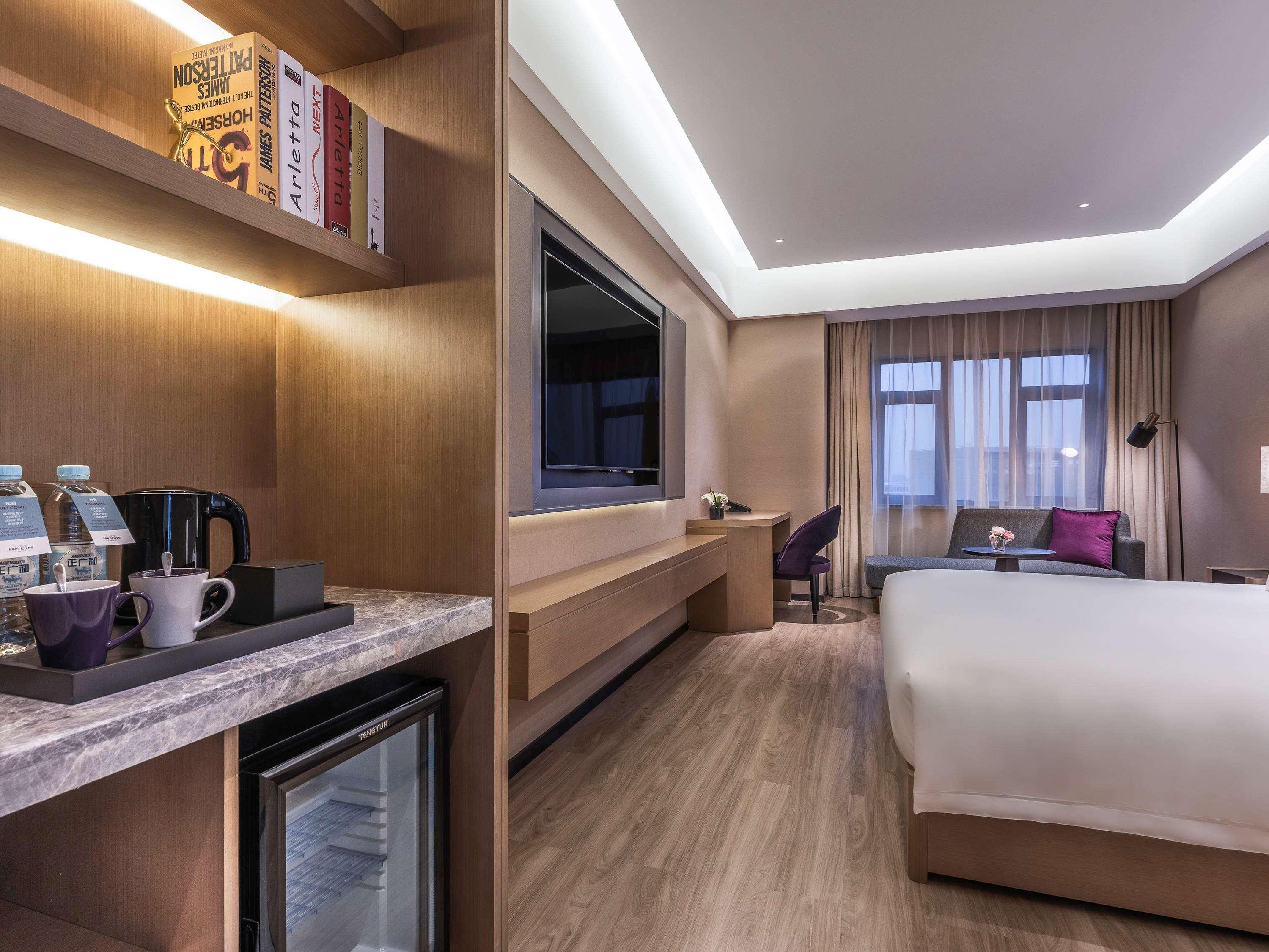 Mercure Shanghai Jiuting Екстер'єр фото