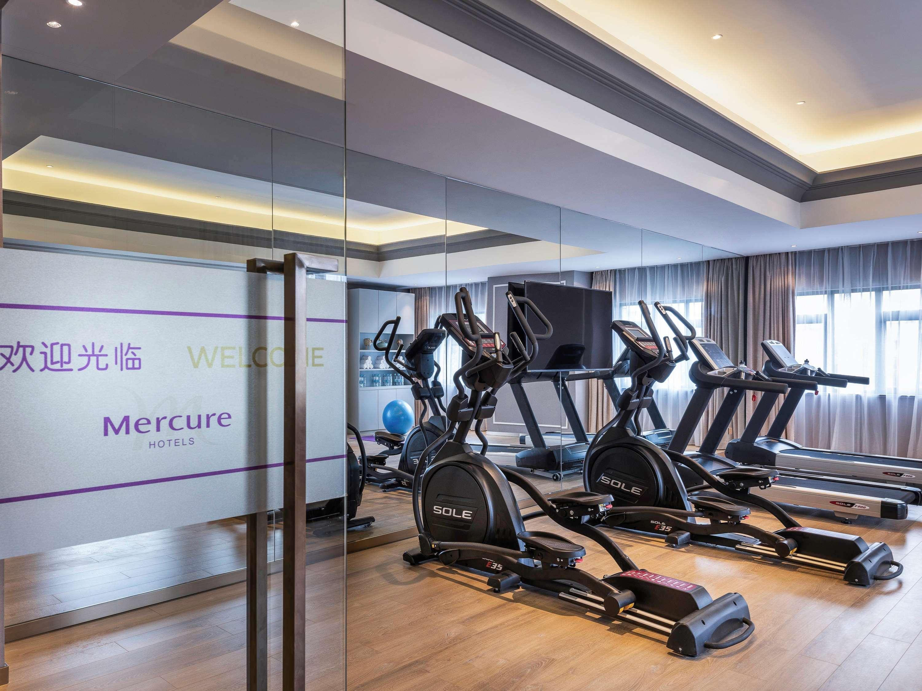 Mercure Shanghai Jiuting Екстер'єр фото