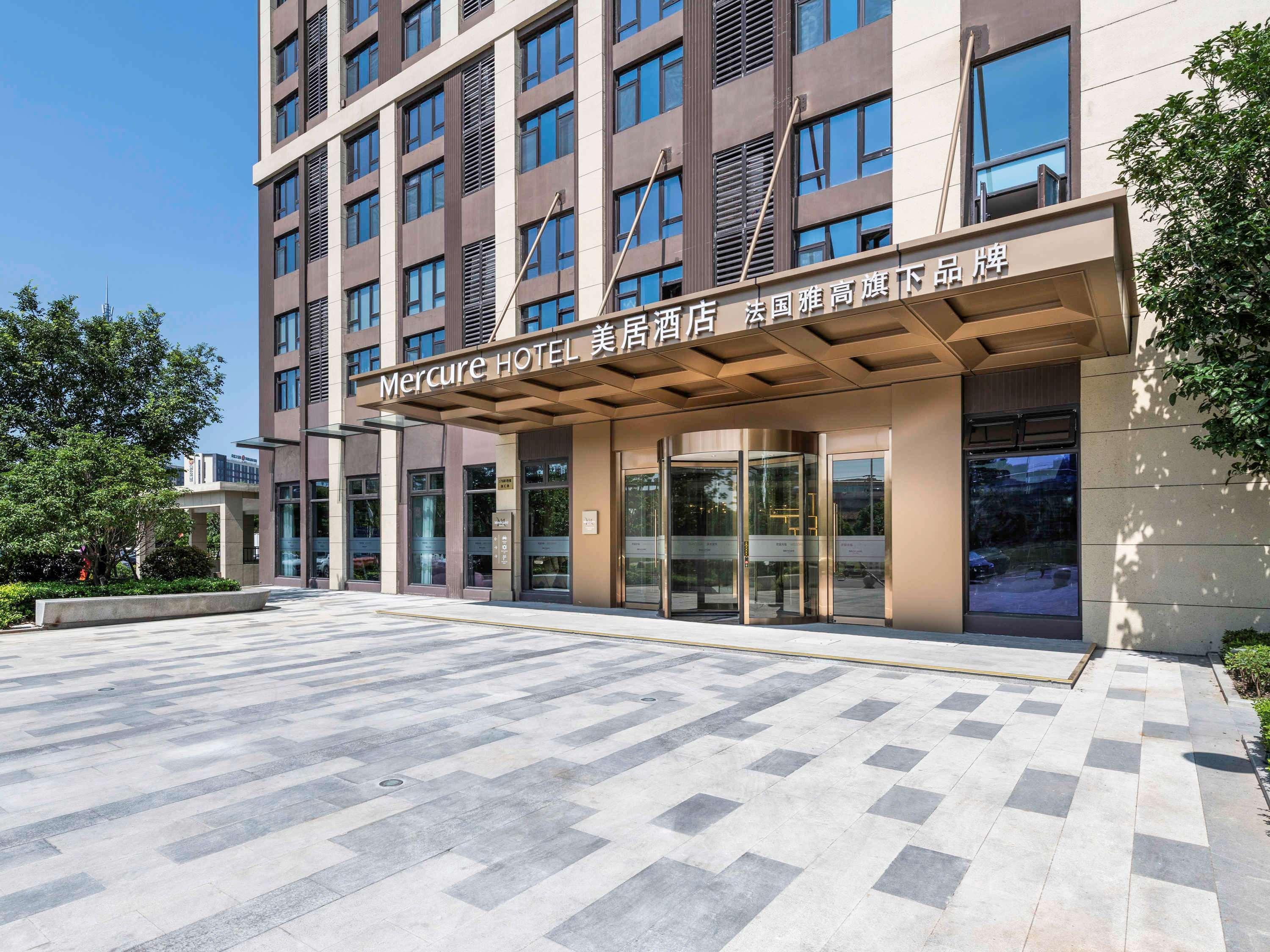 Mercure Shanghai Jiuting Екстер'єр фото