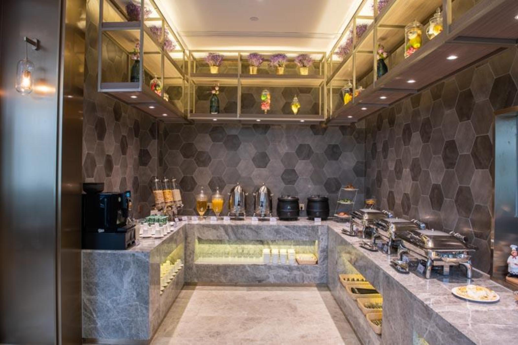 Mercure Shanghai Jiuting Екстер'єр фото