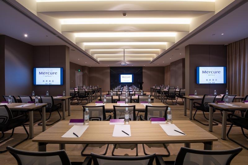 Mercure Shanghai Jiuting Екстер'єр фото