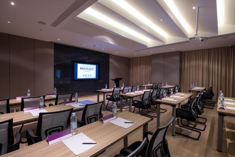 Mercure Shanghai Jiuting Екстер'єр фото