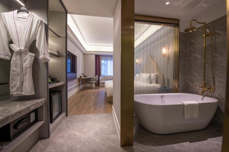 Mercure Shanghai Jiuting Екстер'єр фото